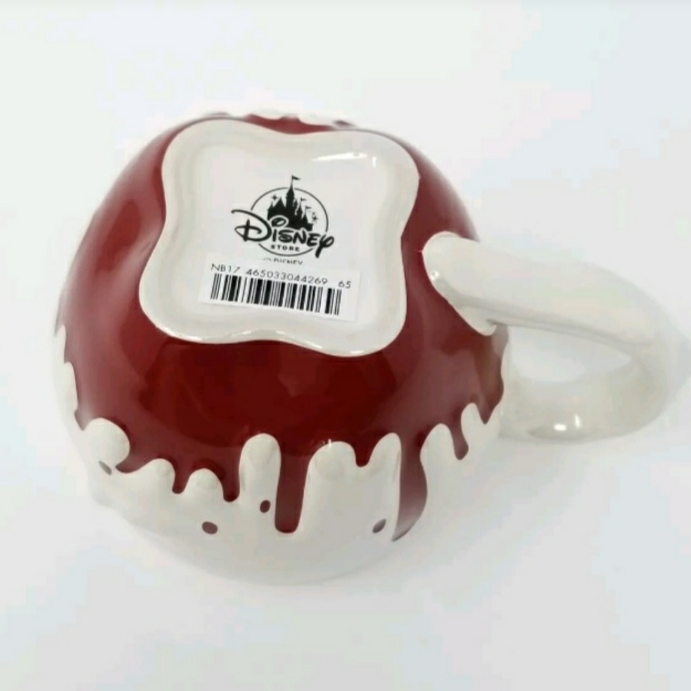 NWT Disney Store Poison Apple Snow White Mug - Picture 7 of 7